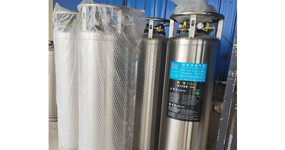 武汉液氮厂家告诉您容器内液氮用一半液氮罐的温度是多少？